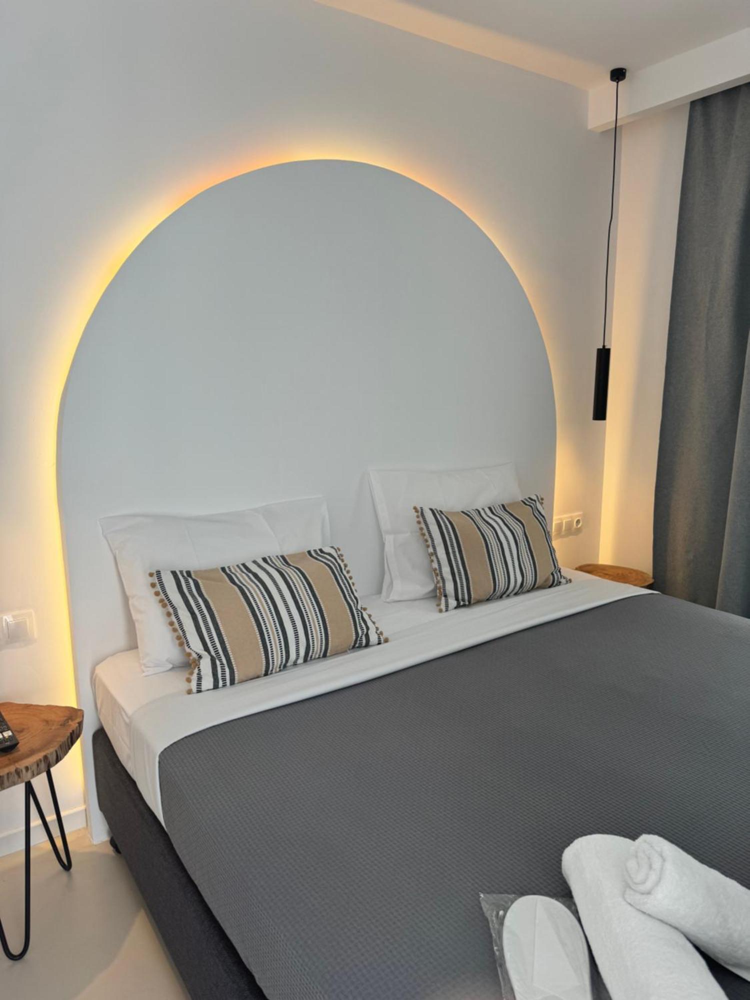 Angelo Estate Santorini Aparthotel Perissa  Exterior photo